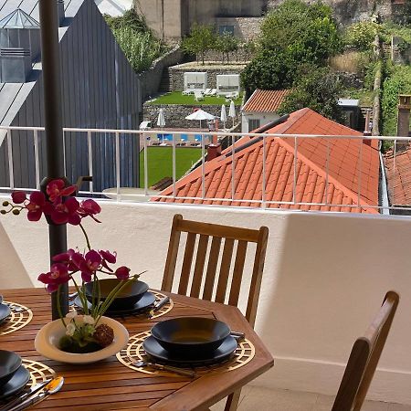 Apartamento Com Patio Na Rua Principal Da Cidade Porto Buitenkant foto