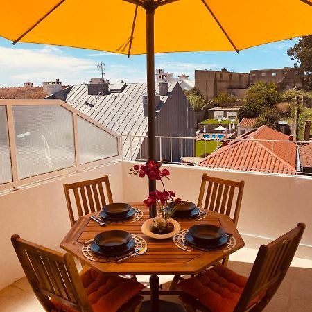 Apartamento Com Patio Na Rua Principal Da Cidade Porto Buitenkant foto